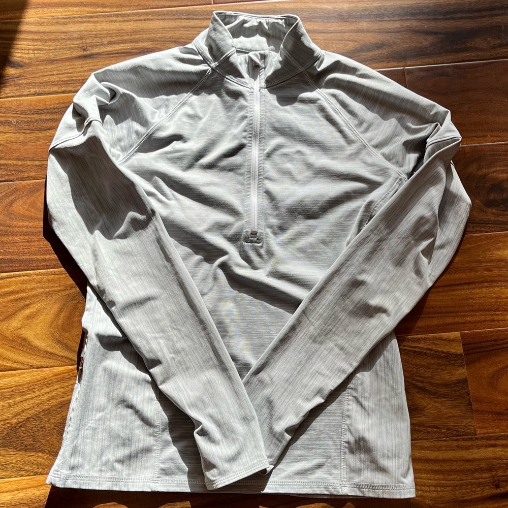Athleta Light Grey Half-Zip Long Sleeve Top, size S